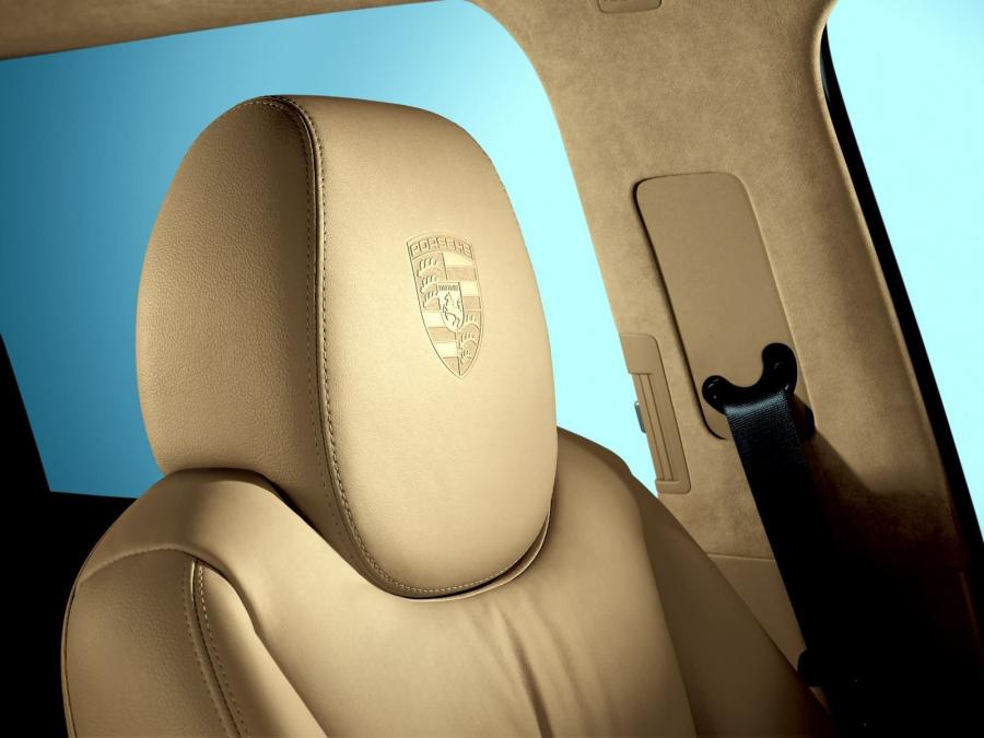  Porsche Cayenne Turbo S 2006 года  (фото 3 из 27)